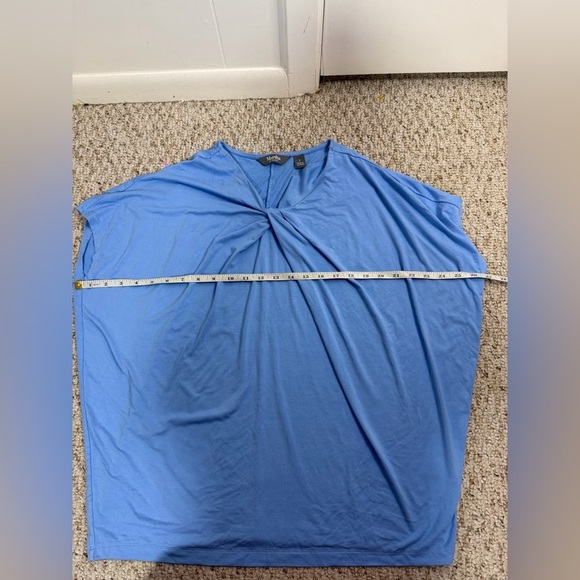 Martha Stewart Sky Blue detailed neck Blouse size S New without tag - Picture 5 of 6